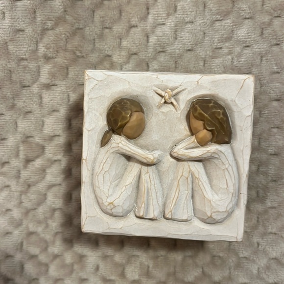 Willow Tree Other - Willow tree friendship box